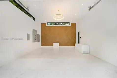 503 E Dilido Drive Miami Beach FL 33139