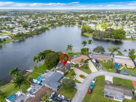 1160 NW 86th Terrace Pembroke Pines FL 33024