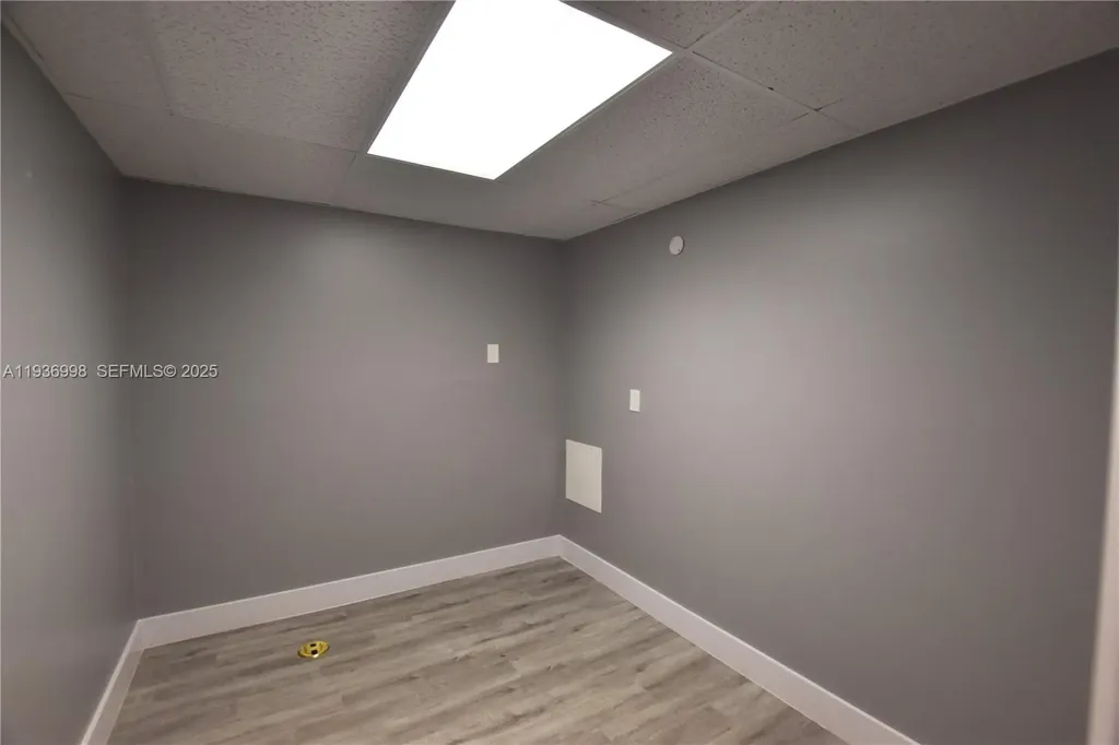 3911 Hollywood Boulevard Hollywood FL 33021