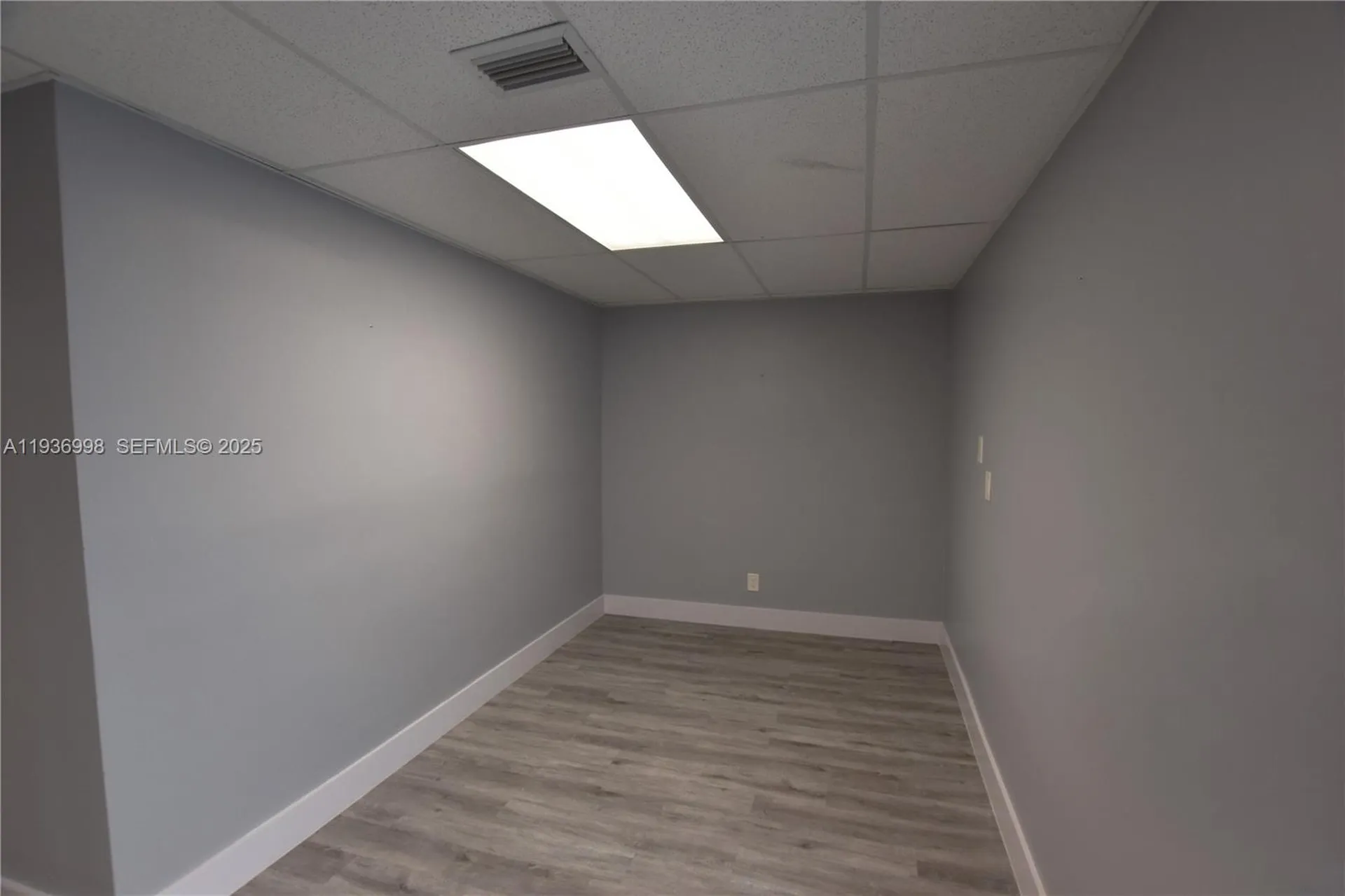 3911 Hollywood Boulevard Hollywood FL 33021
