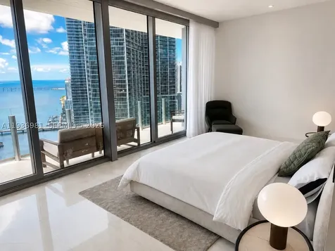 300 Biscayne Blvd Way Miami FL 33130