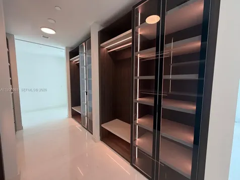 300 Biscayne Boulevard Way Miami FL 33130