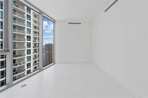 300 Biscayne Boulevard Way Miami FL 33130