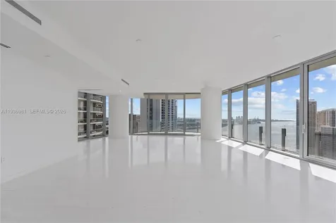 300 Biscayne Boulevard Way Miami FL 33130