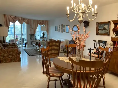 7649 E Granville Drive Tamarac FL 33321