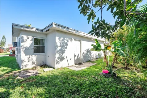 5010 NW 51st Street Tamarac FL 33319