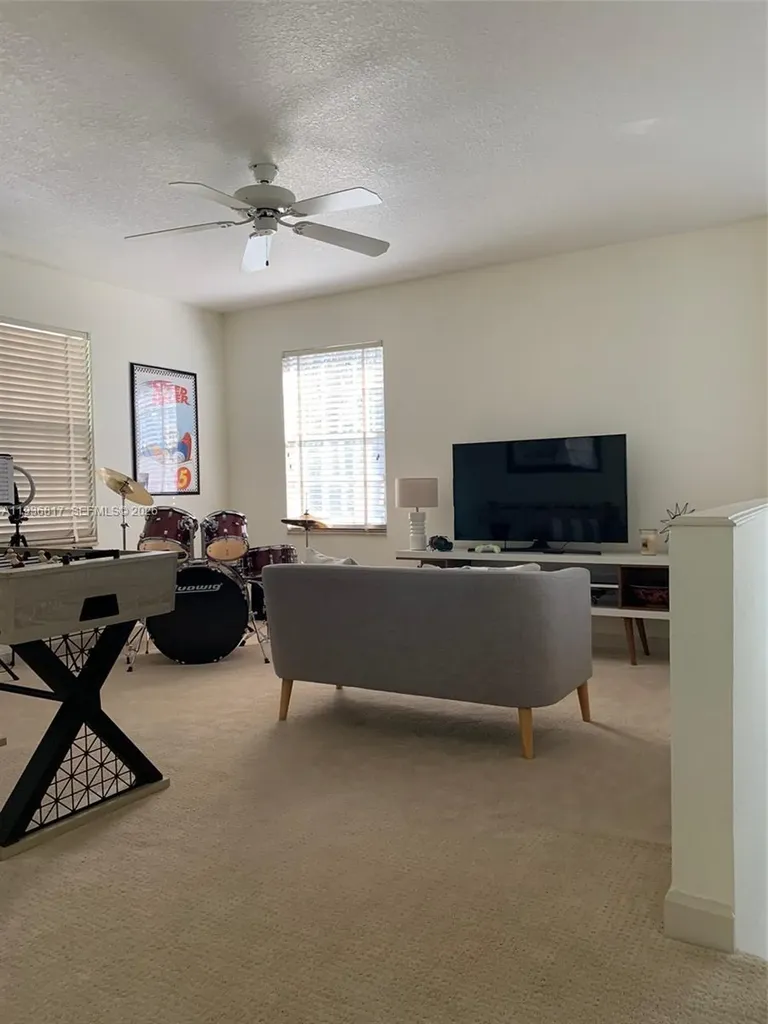 3537 SW 24th Lane Delray Beach FL 33445