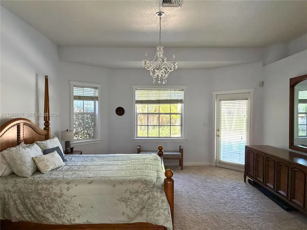 3537 SW 24th Lane Delray Beach FL 33445