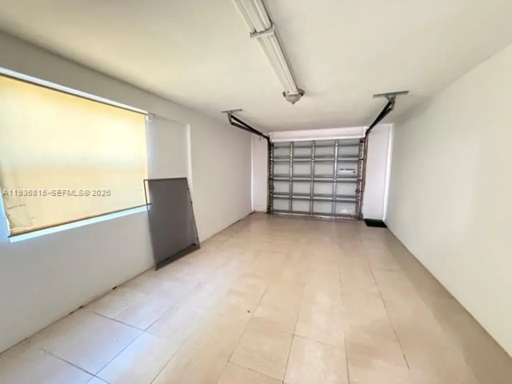 8605 NW 35th Court Coral Springs FL 33065