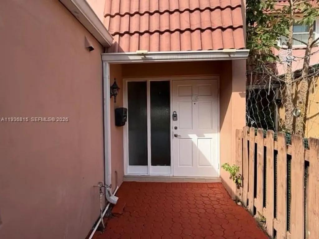 8605 NW 35th Court Coral Springs FL 33065