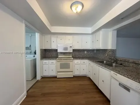 8605 NW 35th Court Coral Springs FL 33065