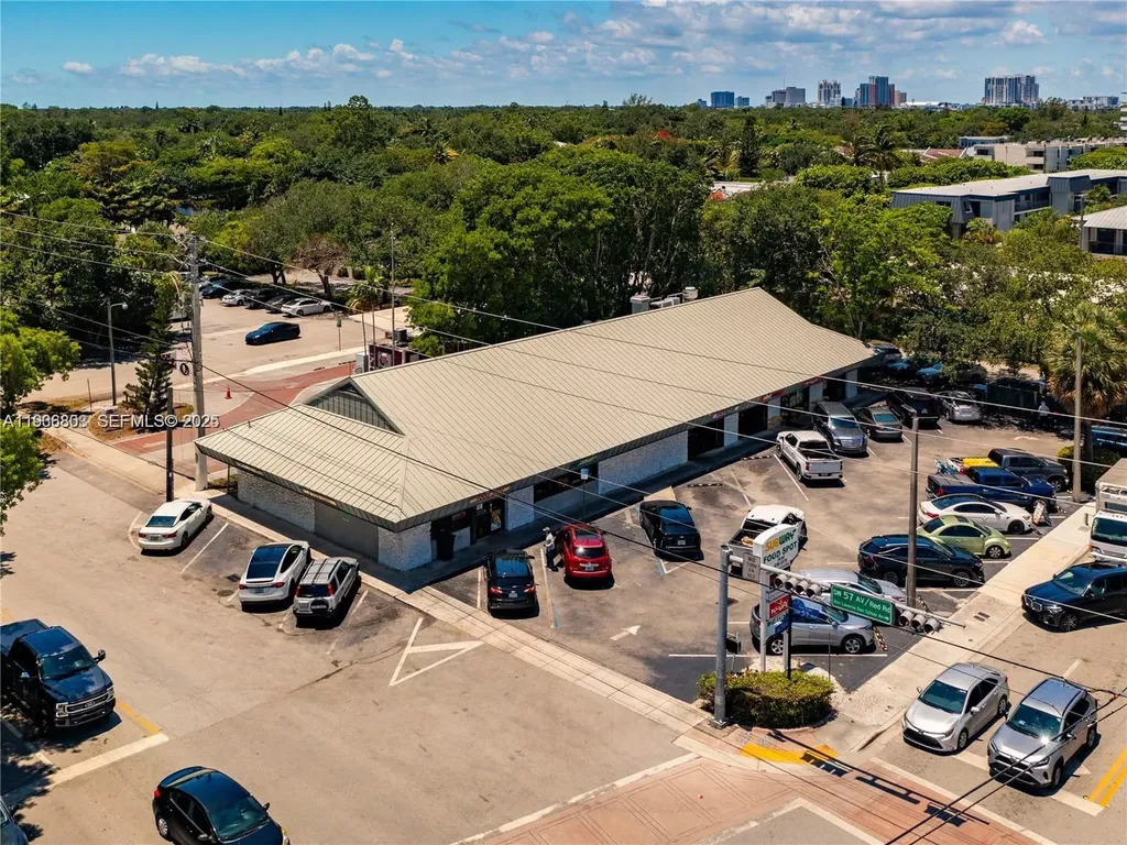 7400 SW 57th Avenue South Miami FL 33143