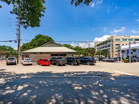 7400 SW 57th Avenue South Miami FL 33143
