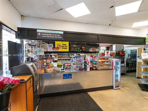 7400 SW 57th Avenue South Miami FL 33143
