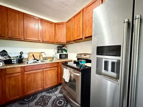 4500 SW 33rd Drive West Park FL 33023