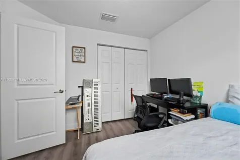 5059 Genove Place Riviera Beach FL 33410