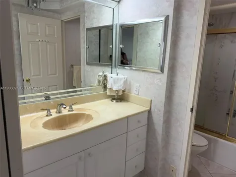 2000 S Ocean Drive Fort Lauderdale FL 33316