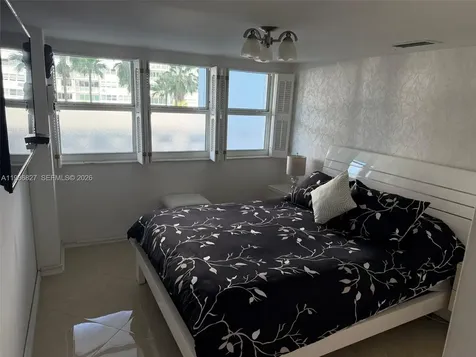 2000 S Ocean Drive Fort Lauderdale FL 33316