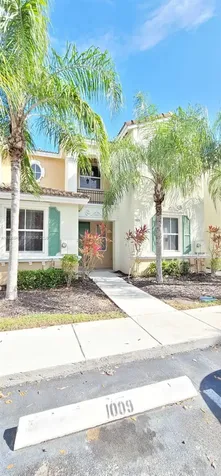 1005 NE 42nd Place Homestead FL 33033
