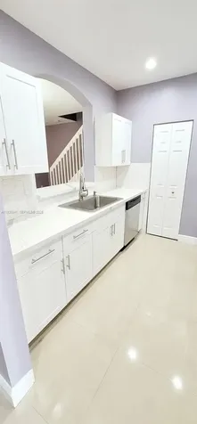1005 NE 42nd Place Homestead FL 33033