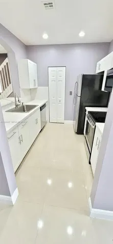 1005 NE 42nd Place Homestead FL 33033