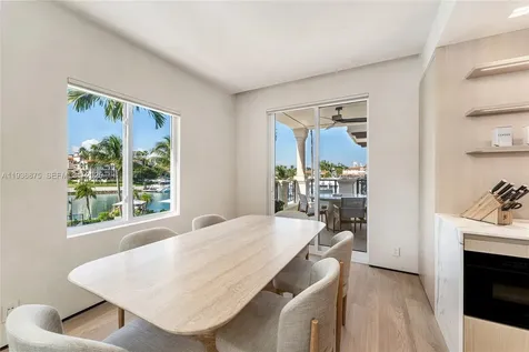 2521 Fisher Island Drive Miami Beach FL 33109