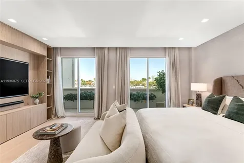 2521 Fisher Island Drive Miami Beach FL 33109