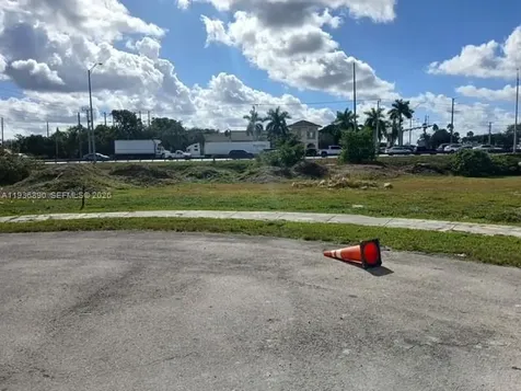 550 SW 136th Place Miami FL 33184