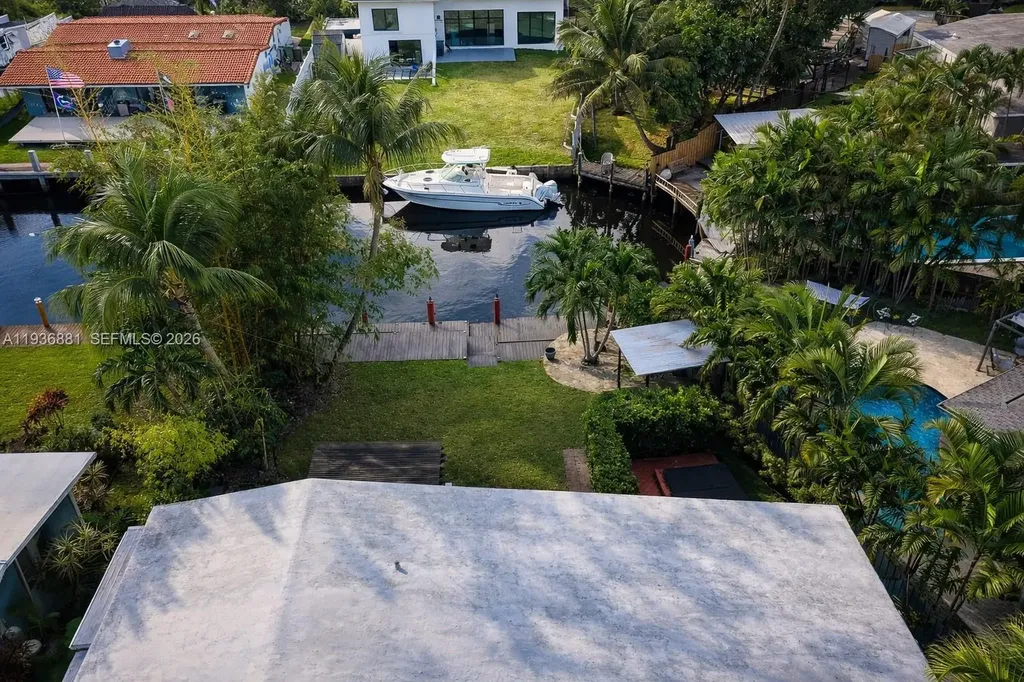 2413 Nassau Lane Fort Lauderdale FL 33312