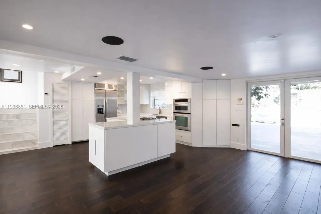 2413 Nassau Lane Fort Lauderdale FL 33312