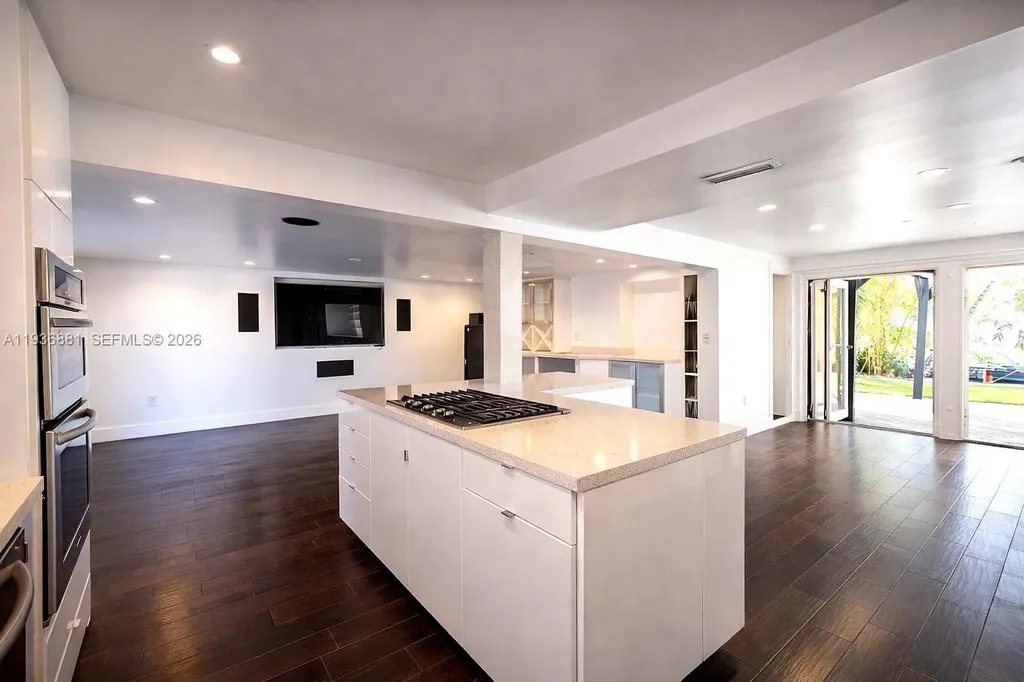 2413 Nassau Lane Fort Lauderdale FL 33312