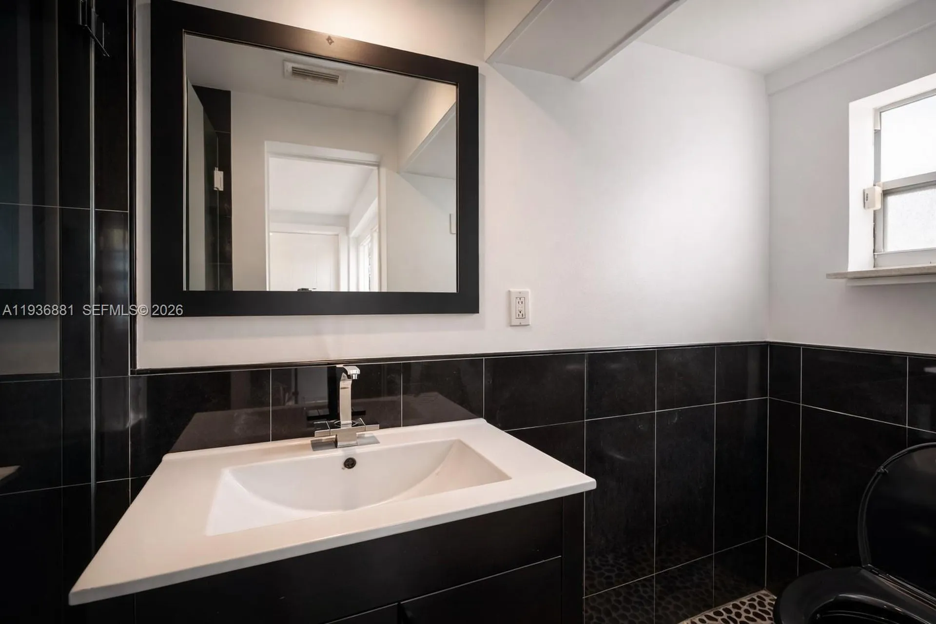 2413 Nassau Lane Fort Lauderdale FL 33312