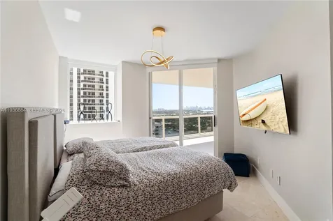 4779 Collins Avenue Miami Beach FL 33140