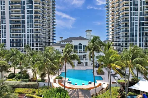 4779 Collins Avenue Miami Beach FL 33140