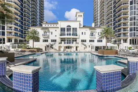 4779 Collins Avenue Miami Beach FL 33140