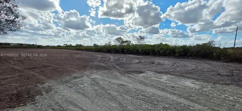 19946 NW 254 Street Okeechobee FL 34972