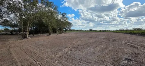 19946 NW 254 Street Okeechobee FL 34972