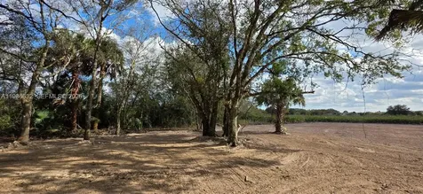 19946 NW 254 Street Okeechobee FL 34972