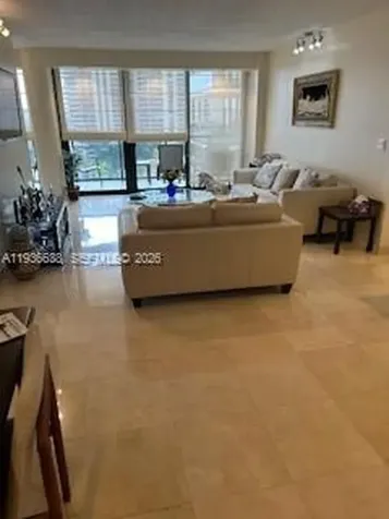 19667 Turnberry Way Aventura FL 33180