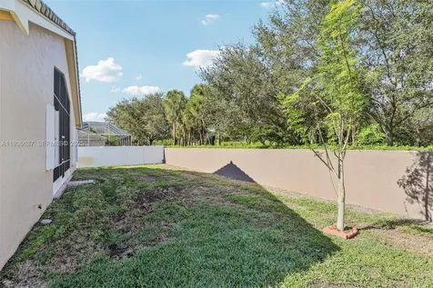 17811 SW 4th Court Pembroke Pines FL 33029