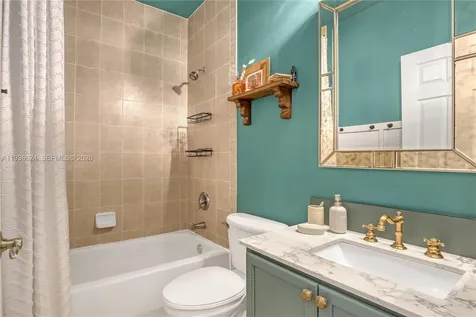 104 Harbors Way Boynton Beach FL 33435