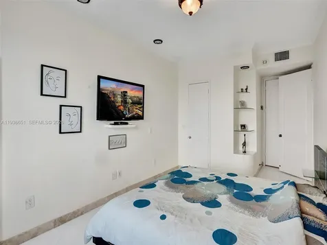 3180 S Ocean Drive Hallandale Beach FL 33009