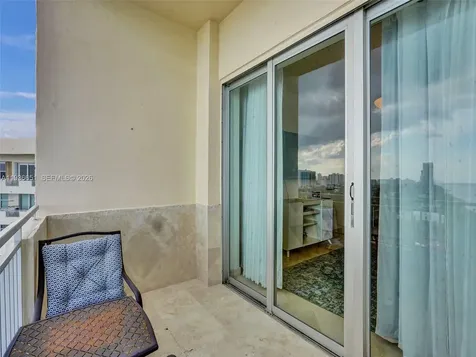 3180 S Ocean Drive Hallandale Beach FL 33009