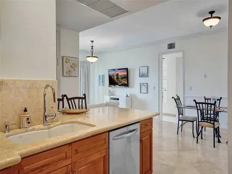 3180 S Ocean Drive Hallandale Beach FL 33009
