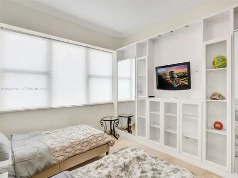 3180 S Ocean Drive Hallandale Beach FL 33009
