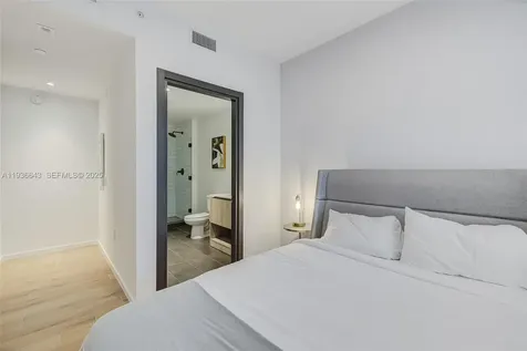 398 NE 5th Street Miami FL 33132