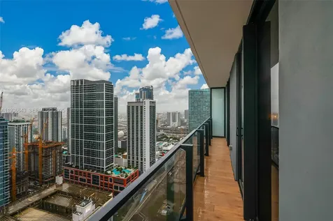398 NE 5th Street Miami FL 33132