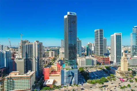 398 NE 5th Street Miami FL 33132