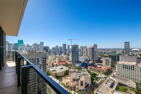398 NE 5th Street Miami FL 33132