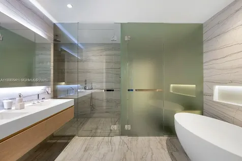 8701 Collins Avenue Miami Beach FL 33154